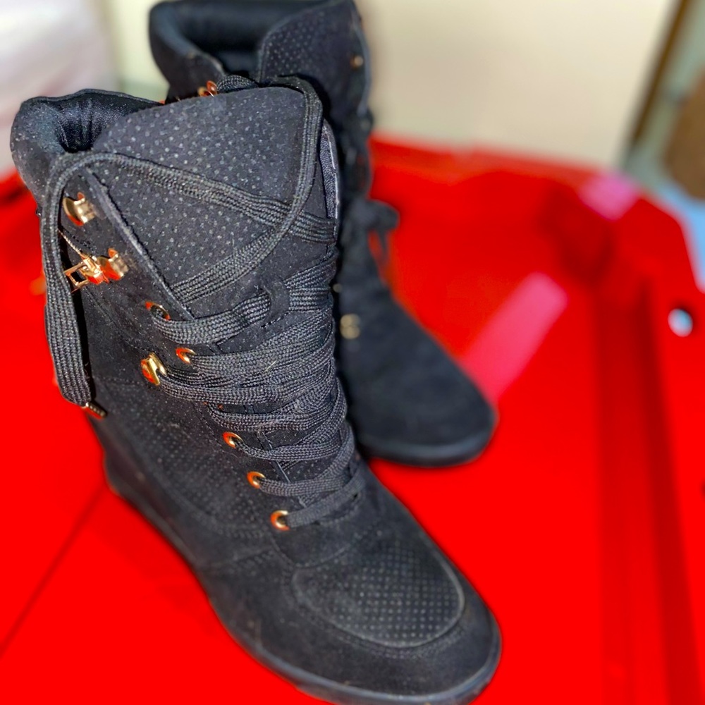 JustFab Black Sneaker Wedges
